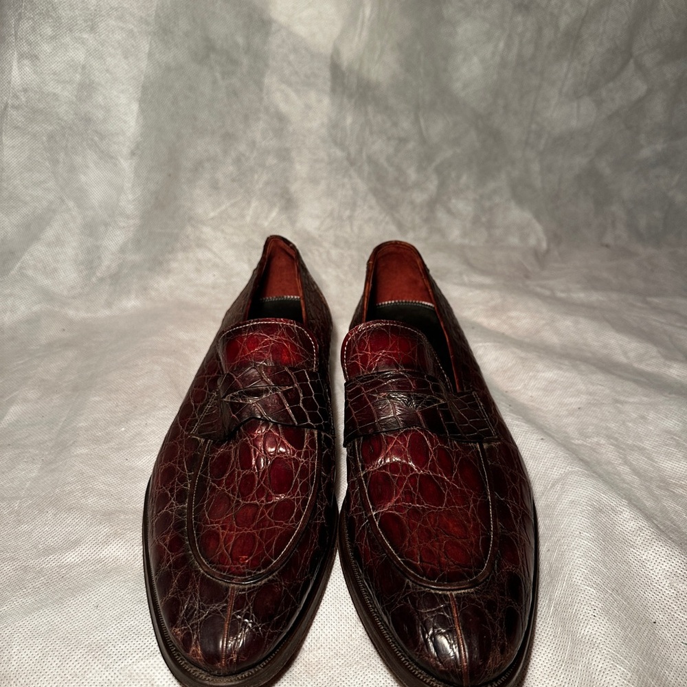 RARE magnanni seleccion CROCODILE 15129 size 10.5 Beautiful and Hand Stained